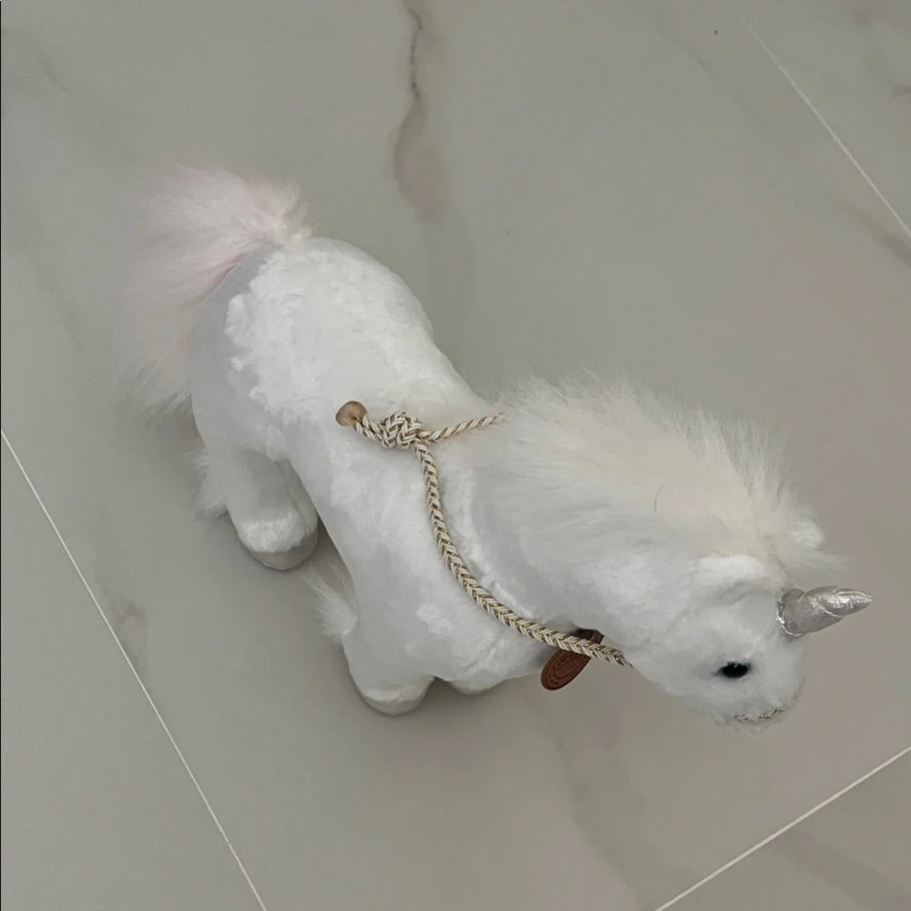 Breyer White Plush Unicorn with Silver color  Horn. - Picture 4 of 10
